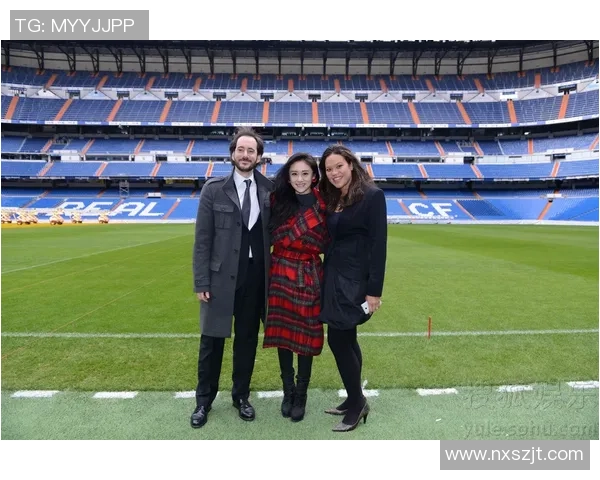 足球明星风采闪耀动图展示 球场上每一刻的激情与荣耀