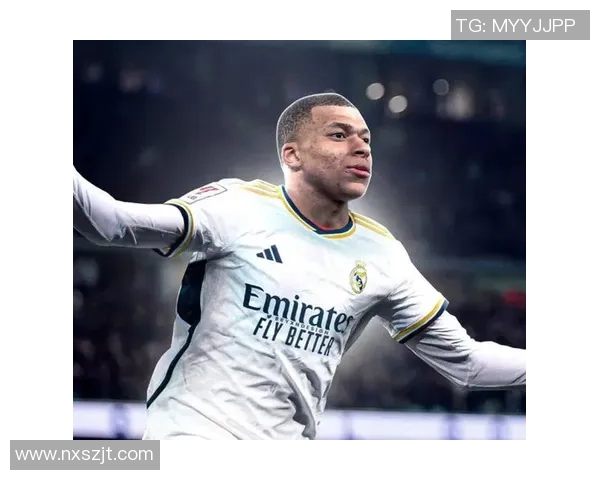 全球足球排行前十球星盘点 他们的传奇与荣耀揭秘 全球足球排行前十球星盘点 他们的传奇与荣耀揭秘