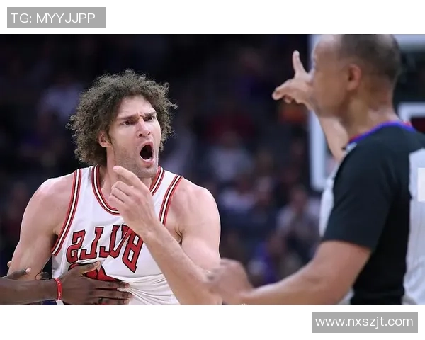 球星因裁判判罚不公而愤怒表达情绪的瞬间图解析 球星因裁判判罚不公而愤怒表达情绪的瞬间图解析